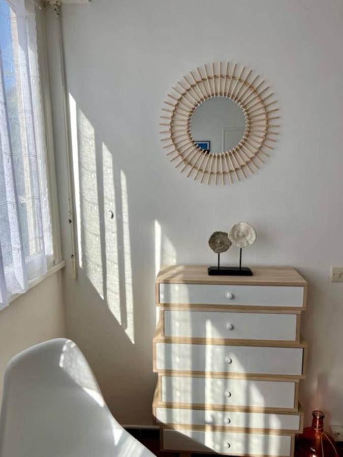 35M With Pool For Couple In Saint Tropez Apartment Exterior photo
